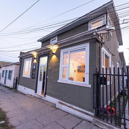 Hostal Boutique Terra Antarctica Punta Arenas Exteriör bild