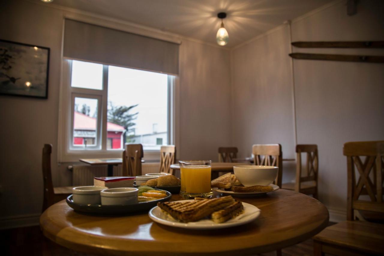 Hostal Boutique Terra Antarctica Punta Arenas Exteriör bild
